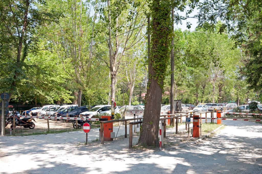 Campeggio Boscoverde Torre del Lago Puccini Εξωτερικό φωτογραφία