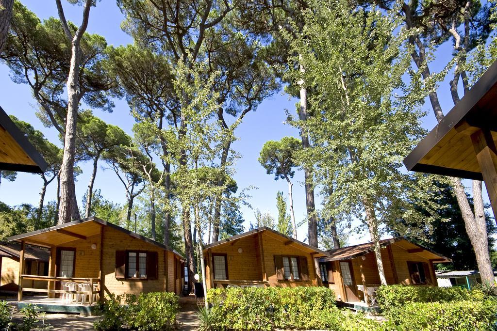 Campeggio Boscoverde Torre del Lago Puccini Εξωτερικό φωτογραφία