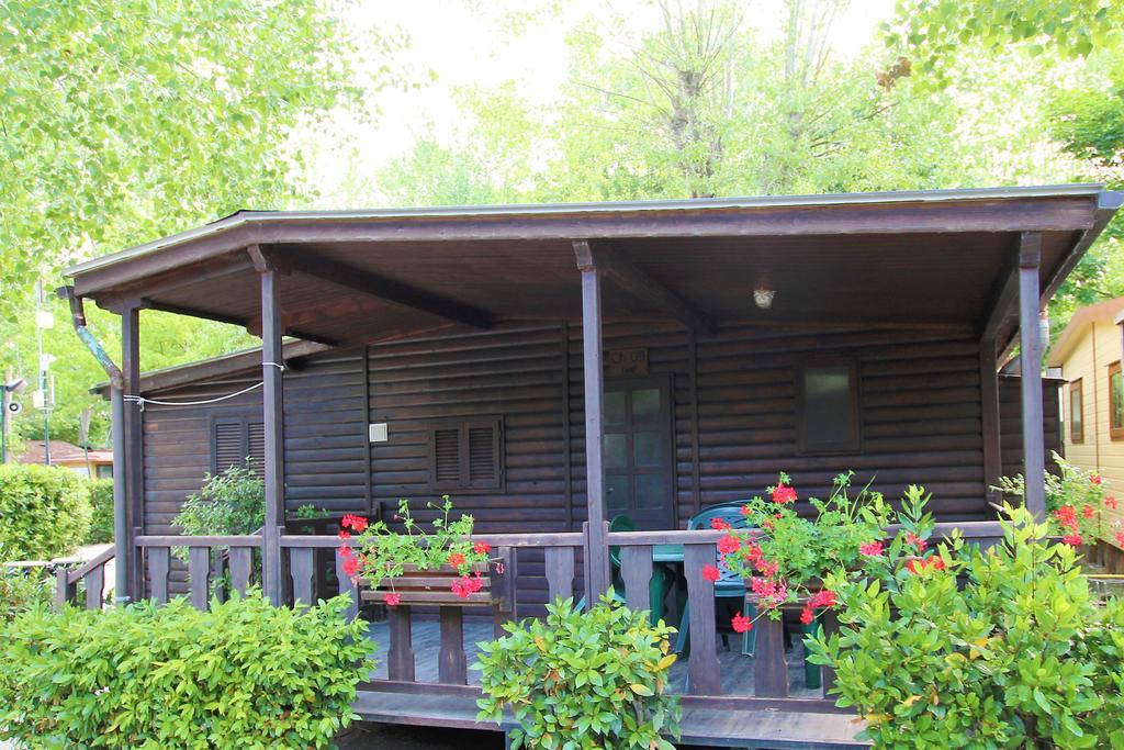 Campeggio Boscoverde Torre del Lago Puccini Εξωτερικό φωτογραφία