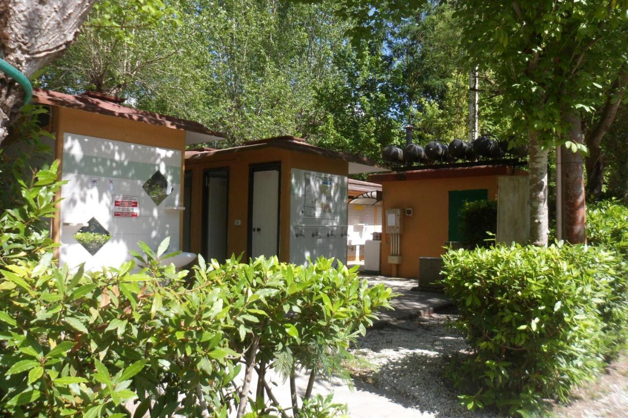 Campeggio Boscoverde Torre del Lago Puccini Εξωτερικό φωτογραφία